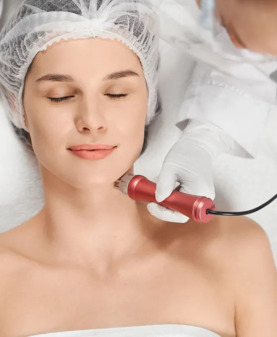 Anti-aging skin treatment at Dr. Thaj Clinic
